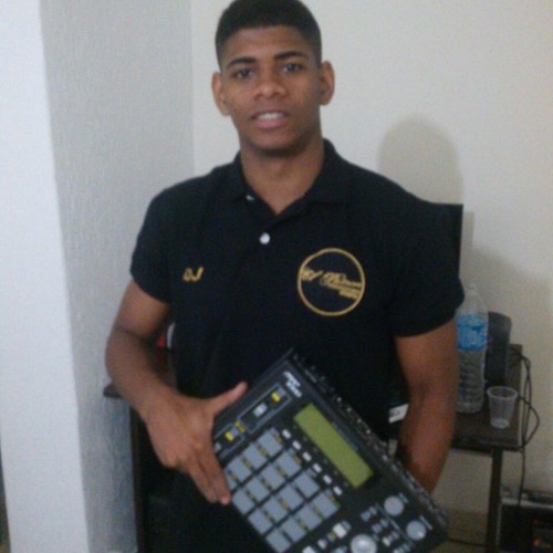 MC GALAXIA TROPA DO TORRA Q COME VARIAS BUCETA VS NOVA ((DJ MTS 22 )) BRABA