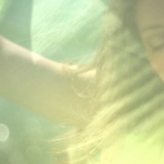 music project - as a guest soloist - in the  Meszecsinka song called "Kinyílok"