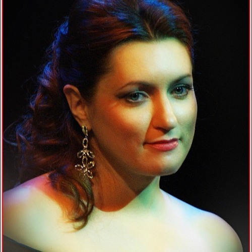 Ирина крутова биография личная жизнь Stream Ирина Крутова "ХРИЗАНТЕМЫ" by Irina Krutova Listen online for free on Sou