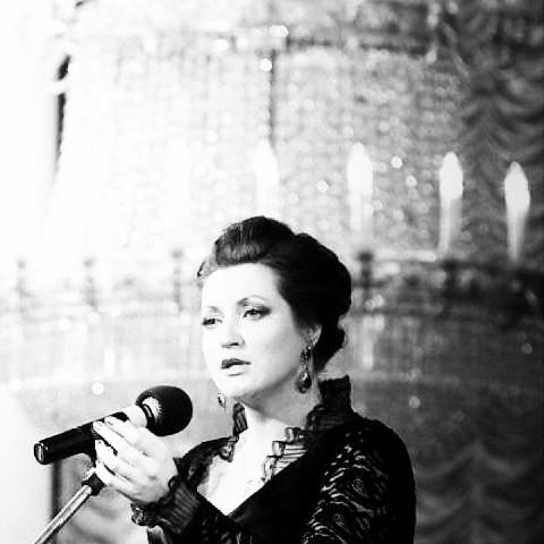 Исполняет романсы молодая певица. Крутова агу. Крутова певица. Крутова певица. Крутова певица.