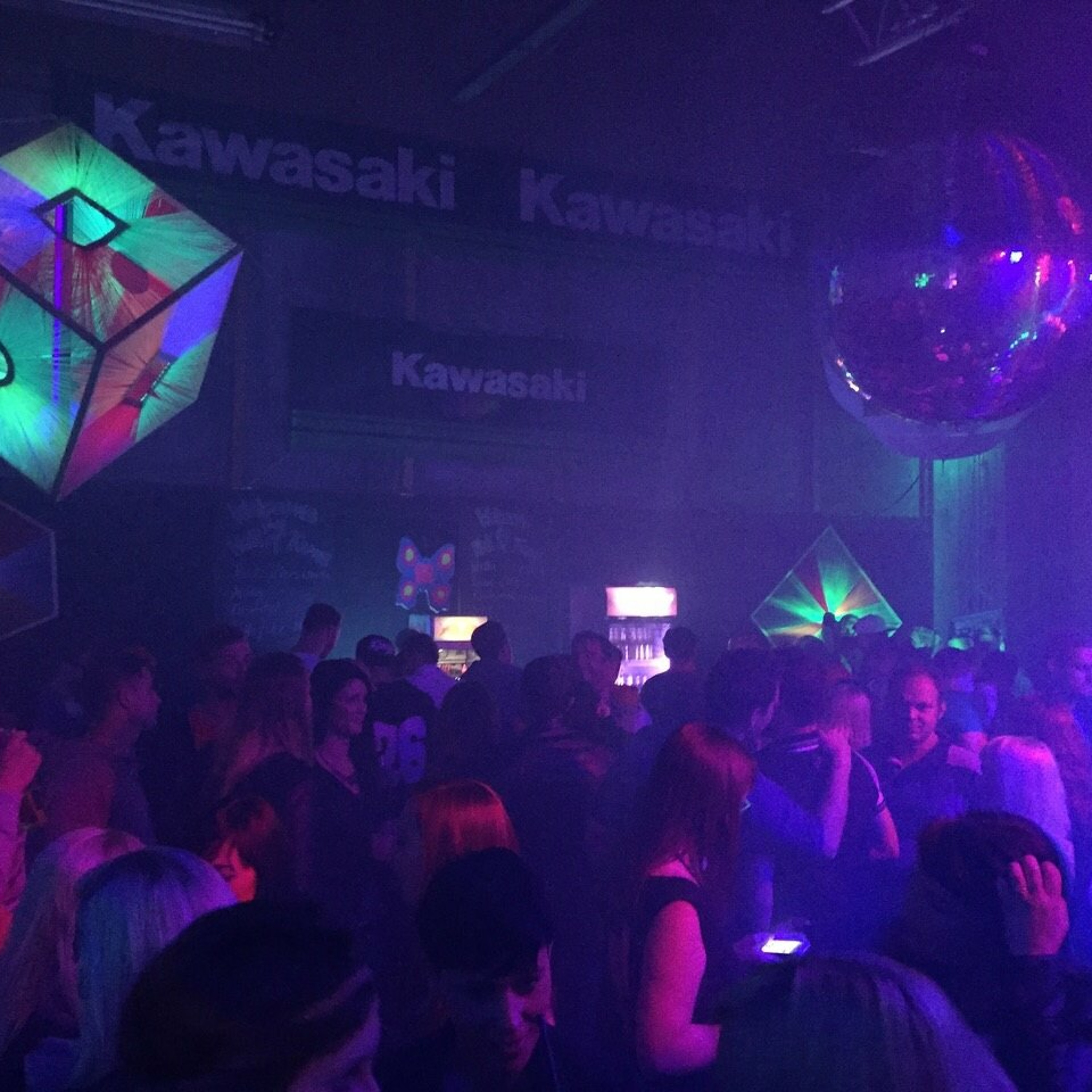 W.O.O.D. vs. E-Dul vs. Mario - Liveset @ Hallenfete 2014 (Warmup) episode artwork