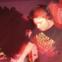 WCM Introduces Ray Hurley Back 2 95 Mix