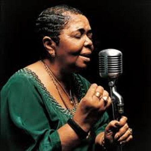 Cesaria Evora - Petit Pays (Remix)