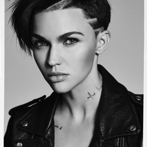 Booty - JLo FT IGGY ( RUBY ROSE RAD RAT BOOT(y)LEG )