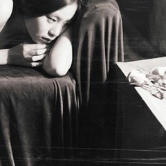 갤러리에서 나를 봐요