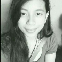 Hi. at Here sa house kasama ang sleeping with sirens \m/ hahaaha