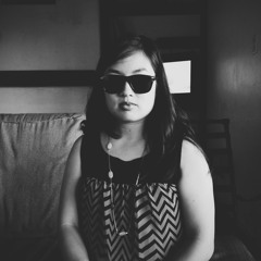 Love with Kate Suriyatip