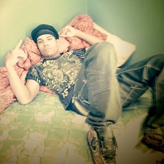 SuipiFrekoh Ft El Menol King - Alo Oscuro (Pro.AllMightyBello