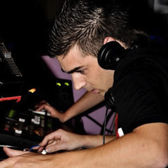 Dj Chiky @ ESPIRAL FM. 2007
