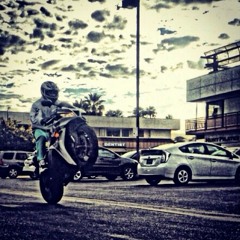 What's going on by 4 Non Blonde