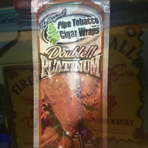 Tyton feat. Smoke Dawg Sit back & think
