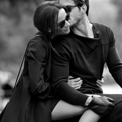 Hold Me Please !!!