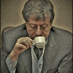 أنا الموقع أدناه محمود درويش