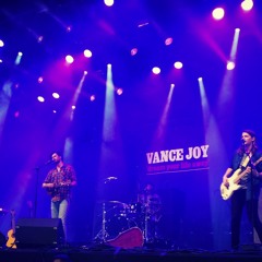 Vance Joy - Rolling In The Deep (Cover)