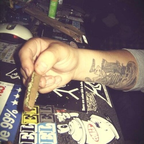 GOKU GREEN - Famous Bitch (Prod by DJ アチャカ)