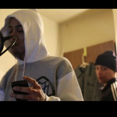 Oskii Ft. Lay Play Around