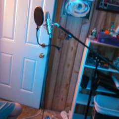 Gimme That Pen Pad And Mic (Mastered) feat Dat Piff and Dozer