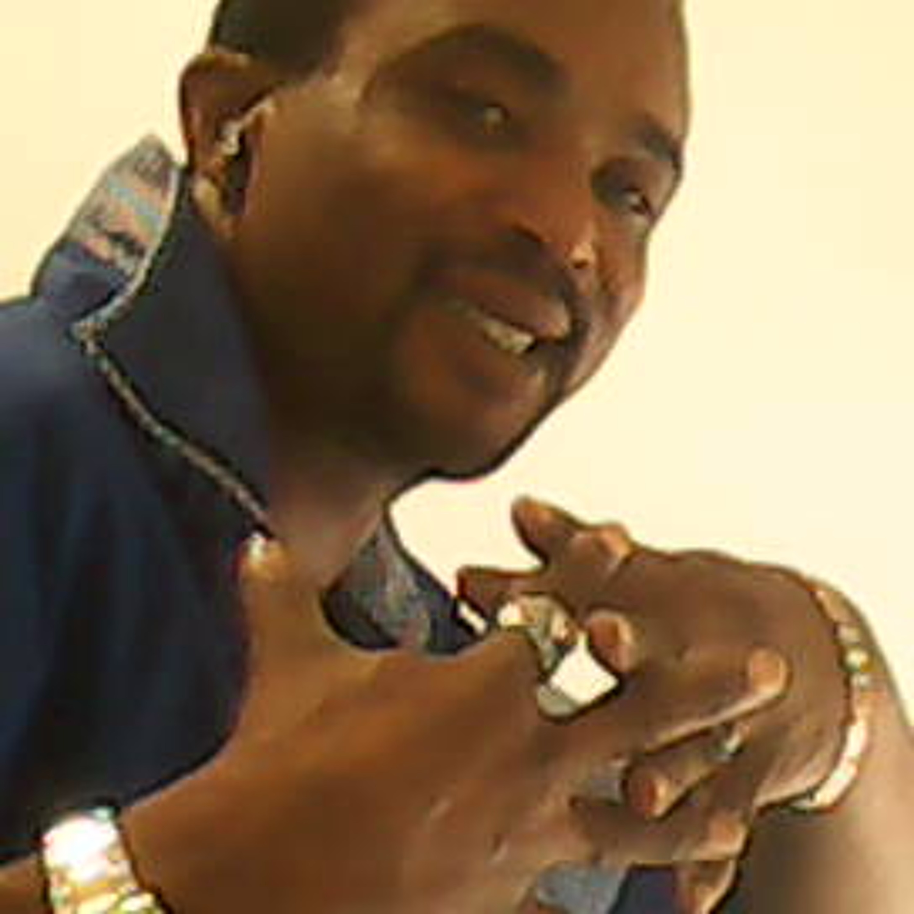 "AKUGBE"