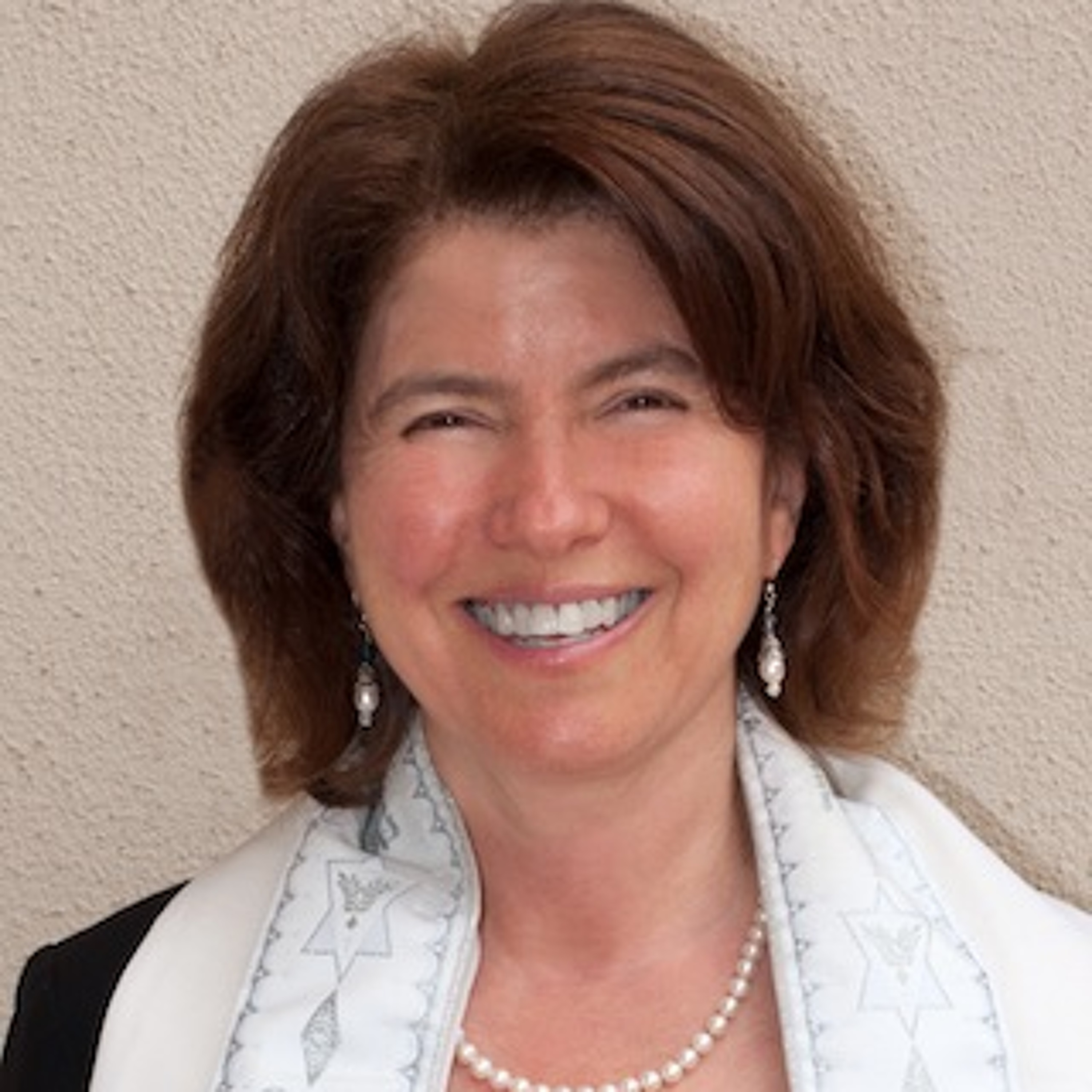 October 10, 2014 Rabbi Beth Singer on One Shabbat episode artwork