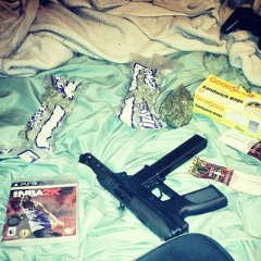 AINT LOOKN 4LUV at ATL