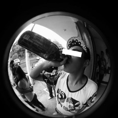 Ojos De Holograma - OscvR - CvbrT - Prod,Pvce DiggvH