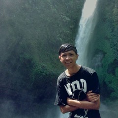 STAND HERE ALONE - Hilang Harapan