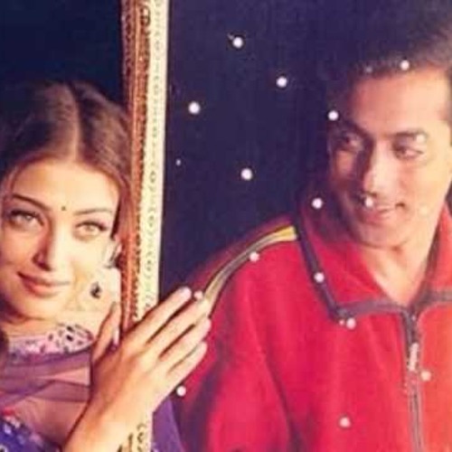 chand chupa badal mein drama