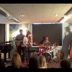 Sprung Monkey Cover (Stanton Moore)