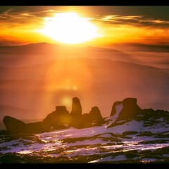Luthien - Follow The Light