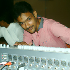 DJ BASIT DHOOL MUSIC Dance on Dhool Beat.