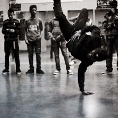 ULTRADEMON - Step Into Liquid (It's A Trap) [Karifi Remix]