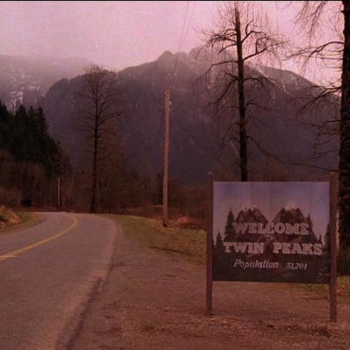 Falling by Julee Cruise (Twin Peaks Theme) Stretched