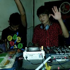 Mi Mi Mi Bombastic (Mashup) 128 Bpm