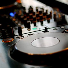 The DJ - Get Up (Set)
