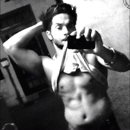 Main Naiyo Jaana-BY YO YO HONEY SINGH--