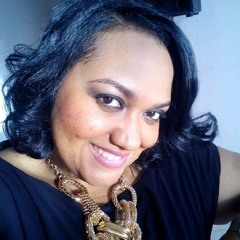 Alzar Bandera By Maydelia Vittini