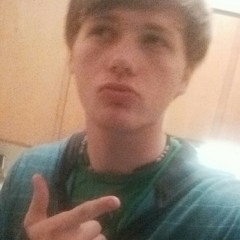 Dream by Prettyl3oy/ violin rap hip-hop instrumental 2014 ........ This is not my Beat......  I'm just using it to test it out ......so hope u like it >_< at At home recorded on my phone