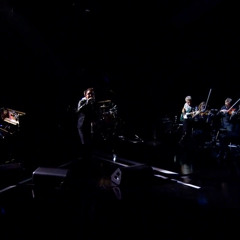 U2