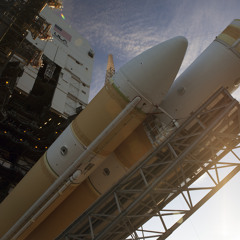 Delta IV: Launch