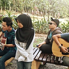 Tomok & Yana - Cinta Tak Pergi (Akustik Cover By Fero & Eika) Feat Fiqon & Ami