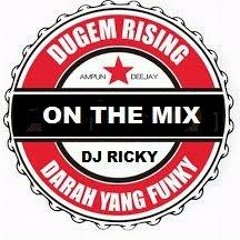 Dugem House -Sakitnya Tuh Disini-Ricky