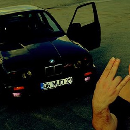 Elleran Elvis &amp; Sefir - E30 (MANYAK) 2014 [Official Music Video]