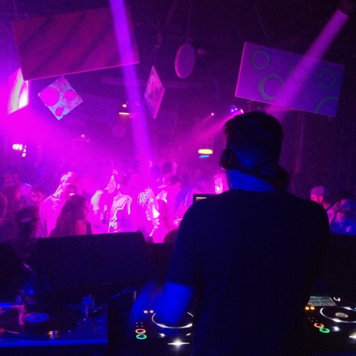 Download Lars Wickinger Dj-Mix - Neulich Im Kosmonaut