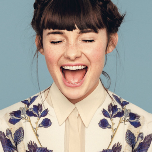 Lisa Mitchell Covers Jamie T's 'Zombie' For Like A Version