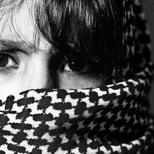 القَلبُ اشتكى  |  الغُصن أُرْهِقَ والْتَوى |  رائعة لـ بلال الأحمد