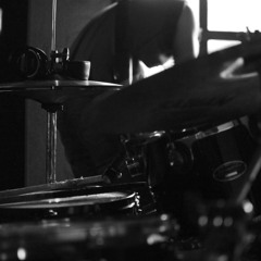 Whites - Intro/Tres - Nos Vemos En La Bocatoma