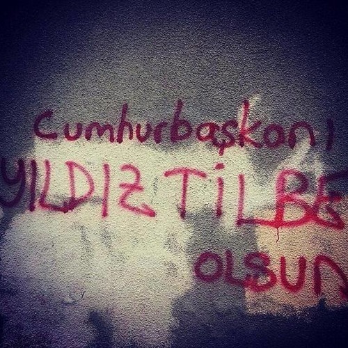 Yıldız TİLBE / DELİKANLIM