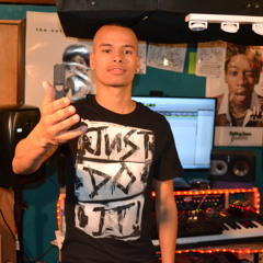 "Dear Mama" - Yelloboi