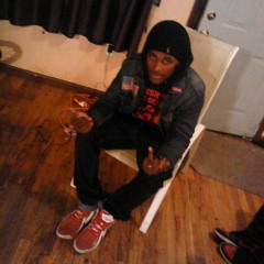 Rose Gold - Money & Weed   (freekboii mike, suavee the budda)