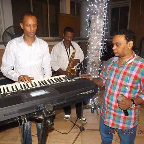 نبيل سراج والمايسترو كريم عادل حفلة المحرقة